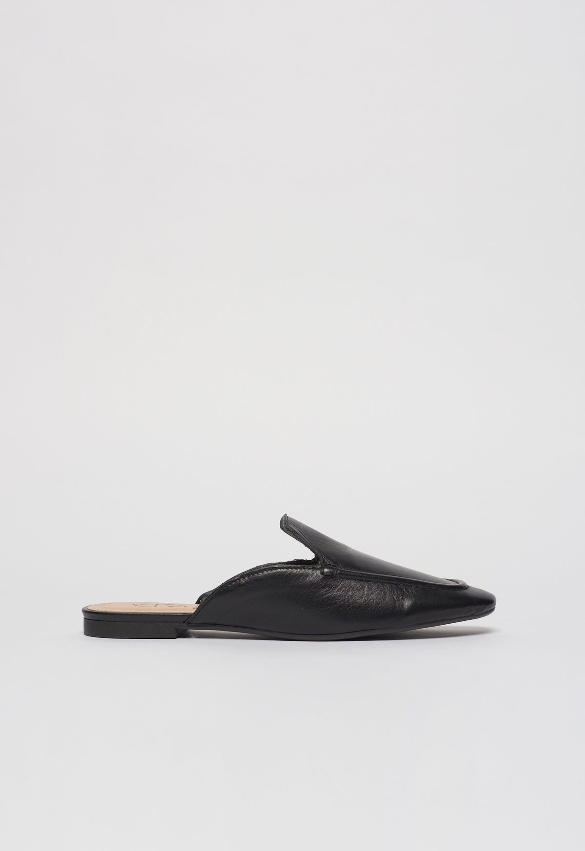 Mule Couro Flat Preto