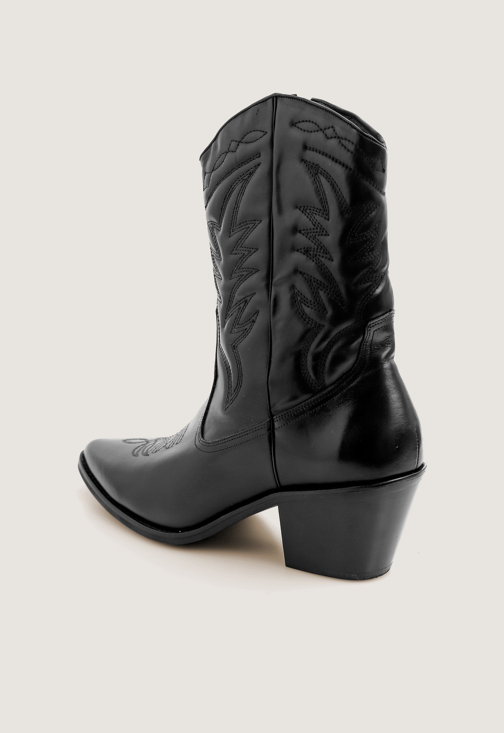 Bota Western Cano Médio Couro Preta