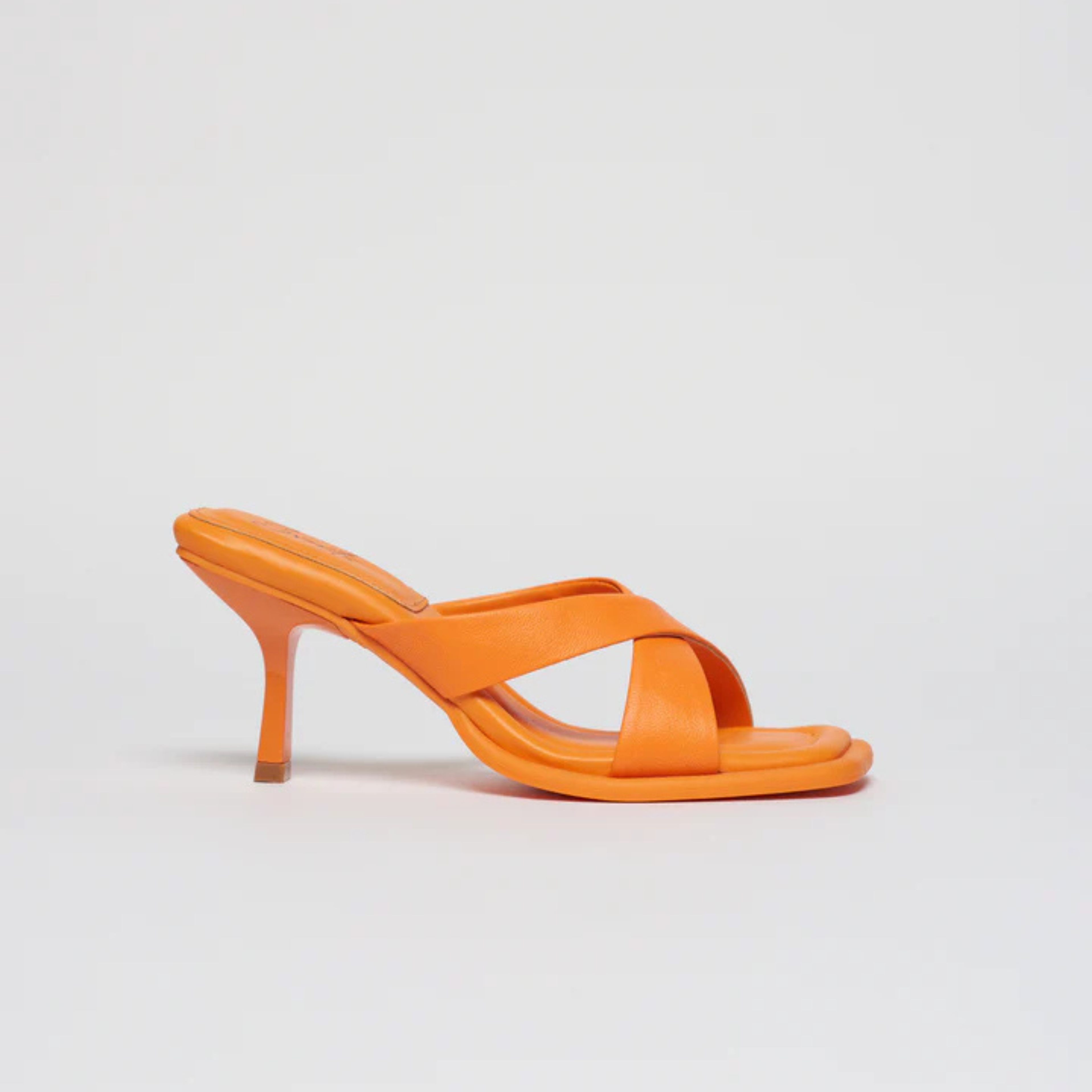 Sandália Couro Salto Médio Mari Maria Laranja