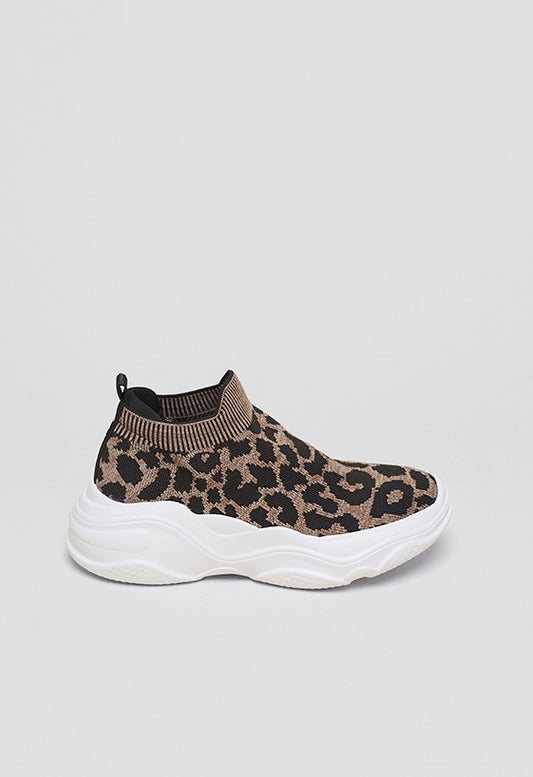 Tênis knit Slip On Animal Print Onça Camel