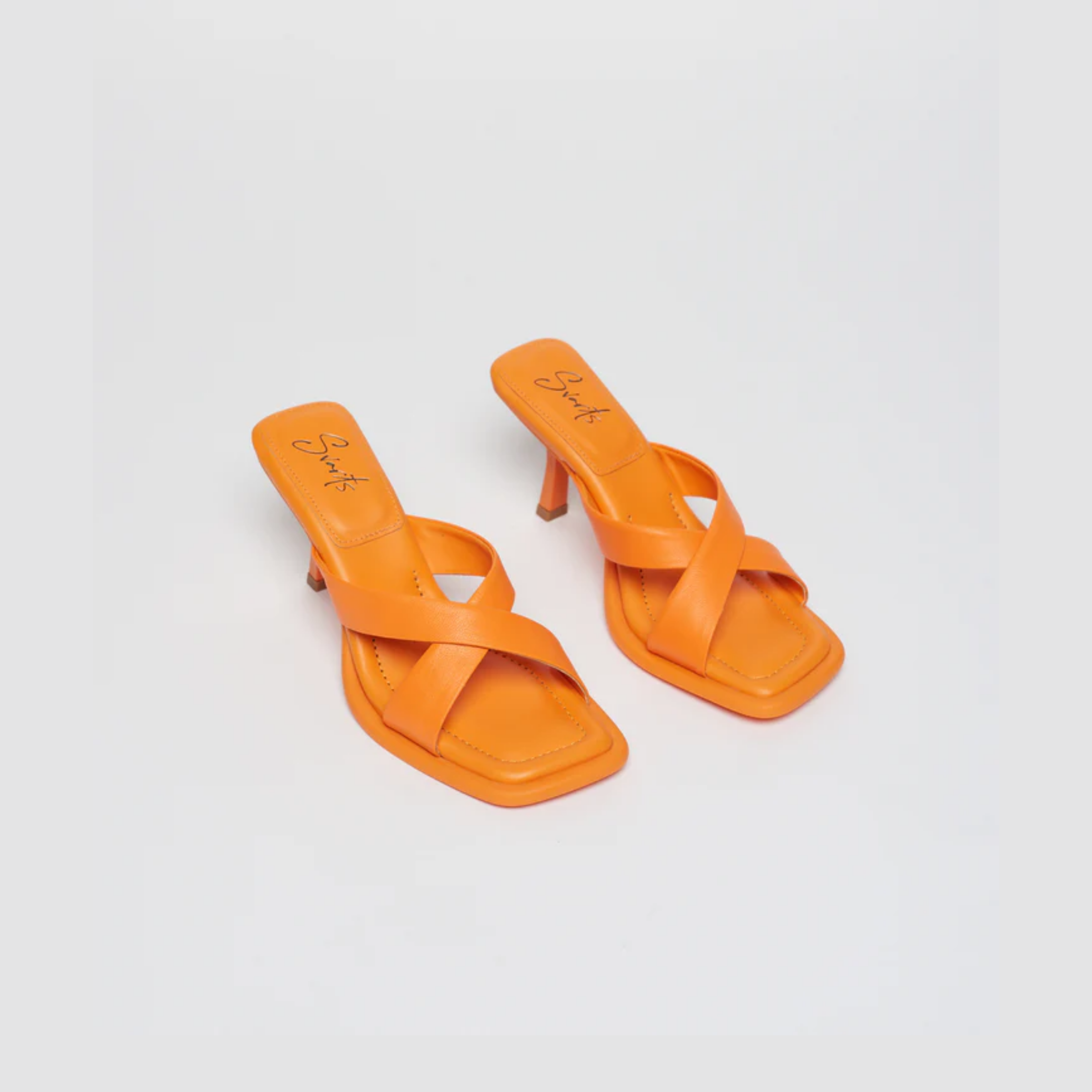 Sandália Couro Salto Médio Mari Maria Laranja