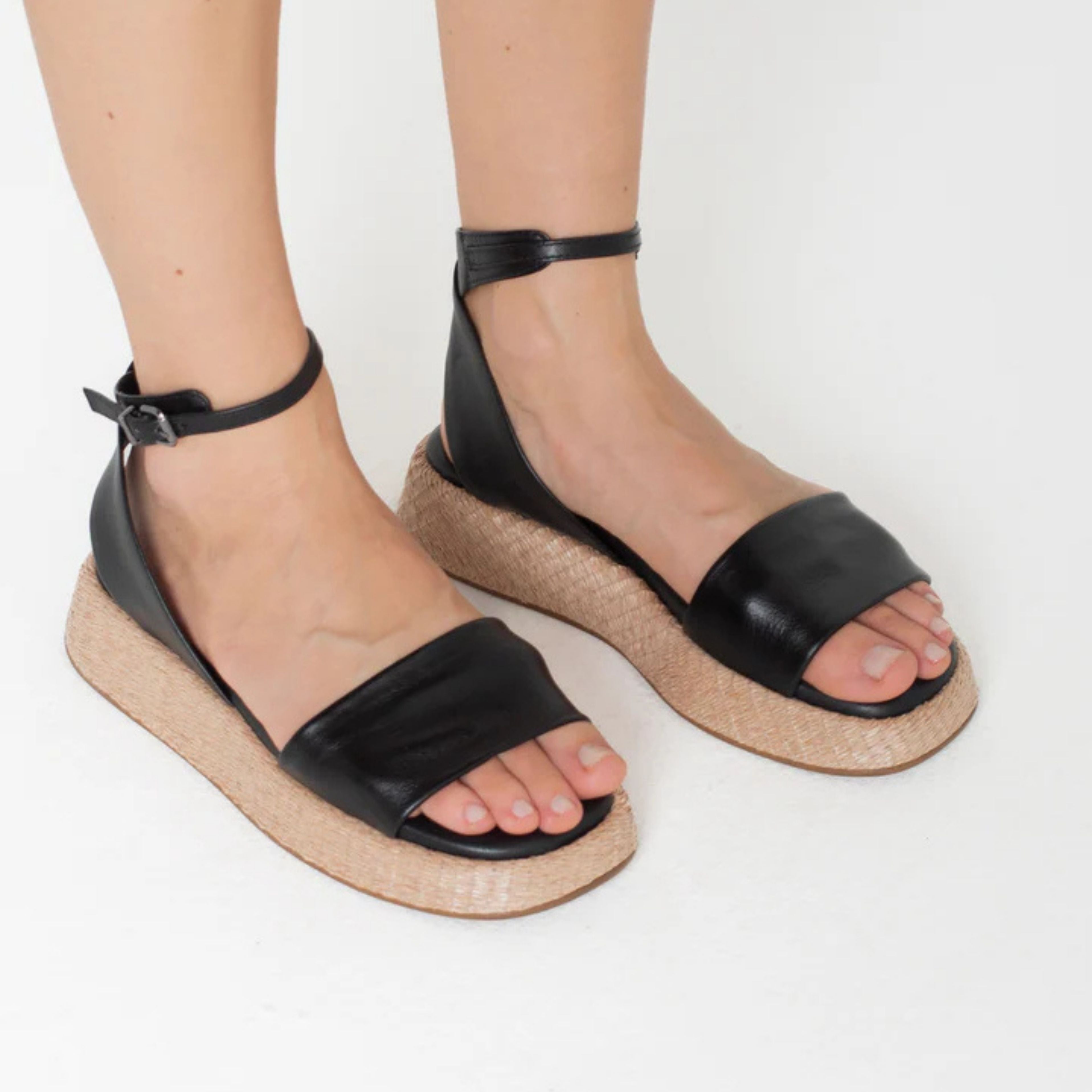 Anabela Flatform Couro Ana Preto