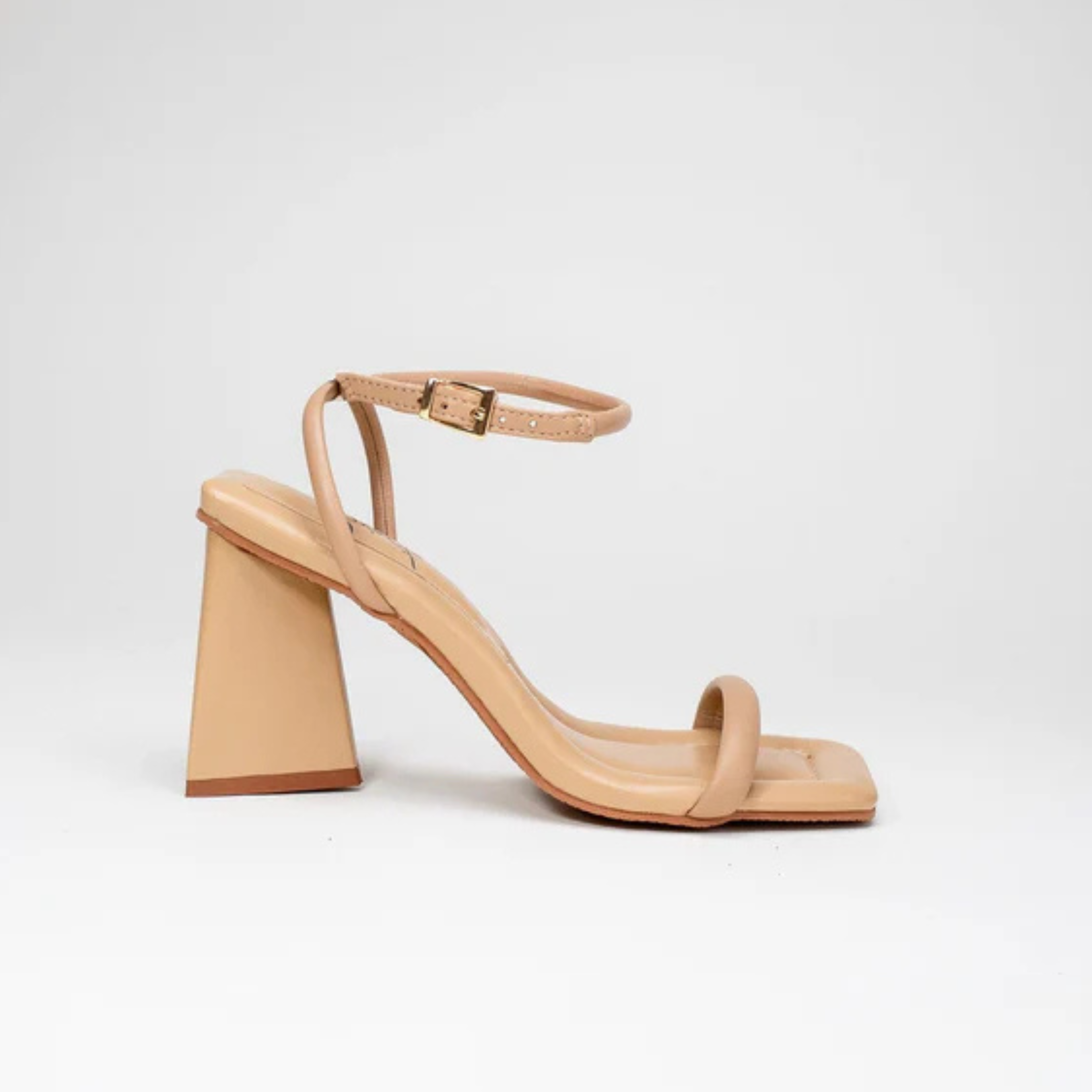 Sandália Couro Salto Bloco Maria Bege