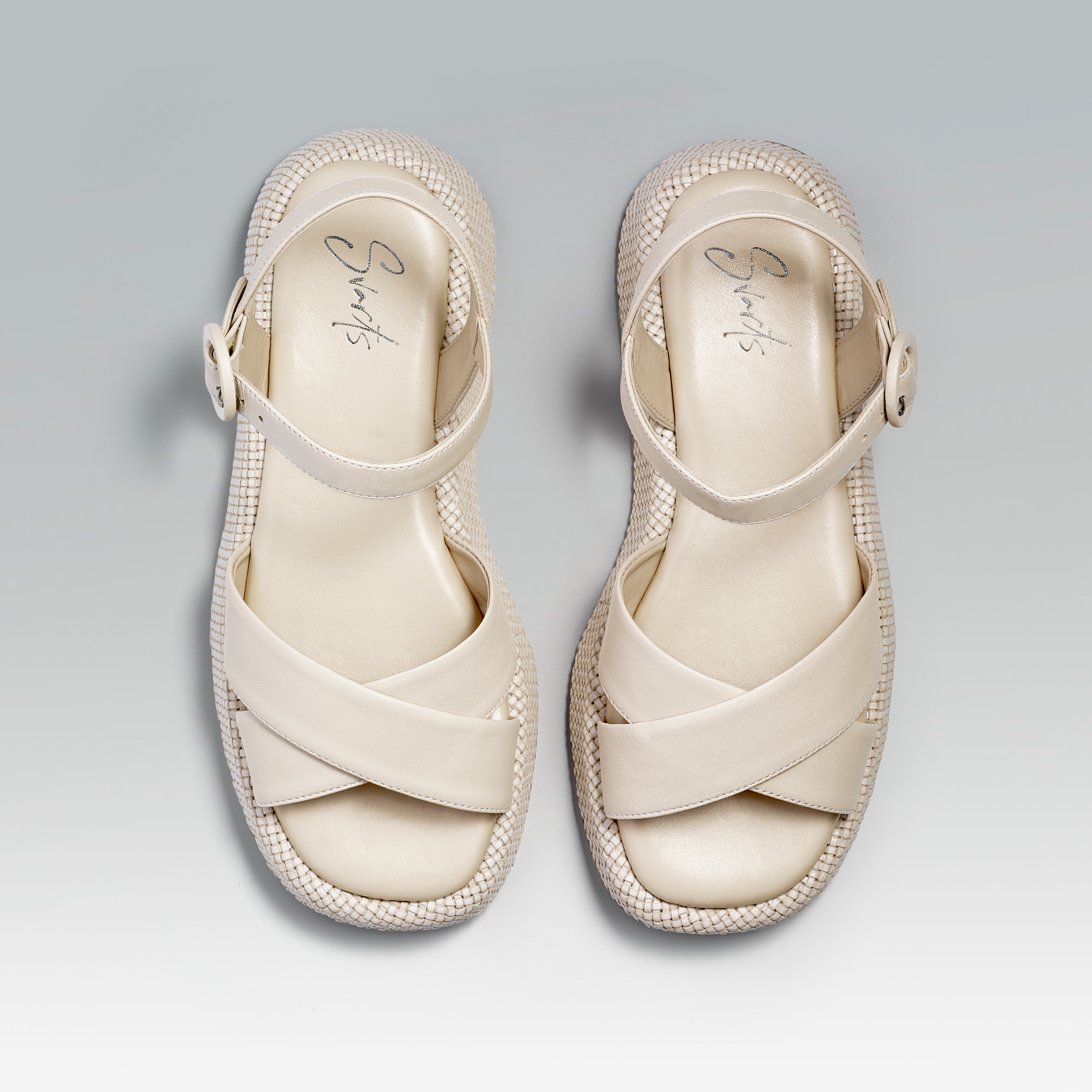 Anabela Flatform Couro Isa Natural