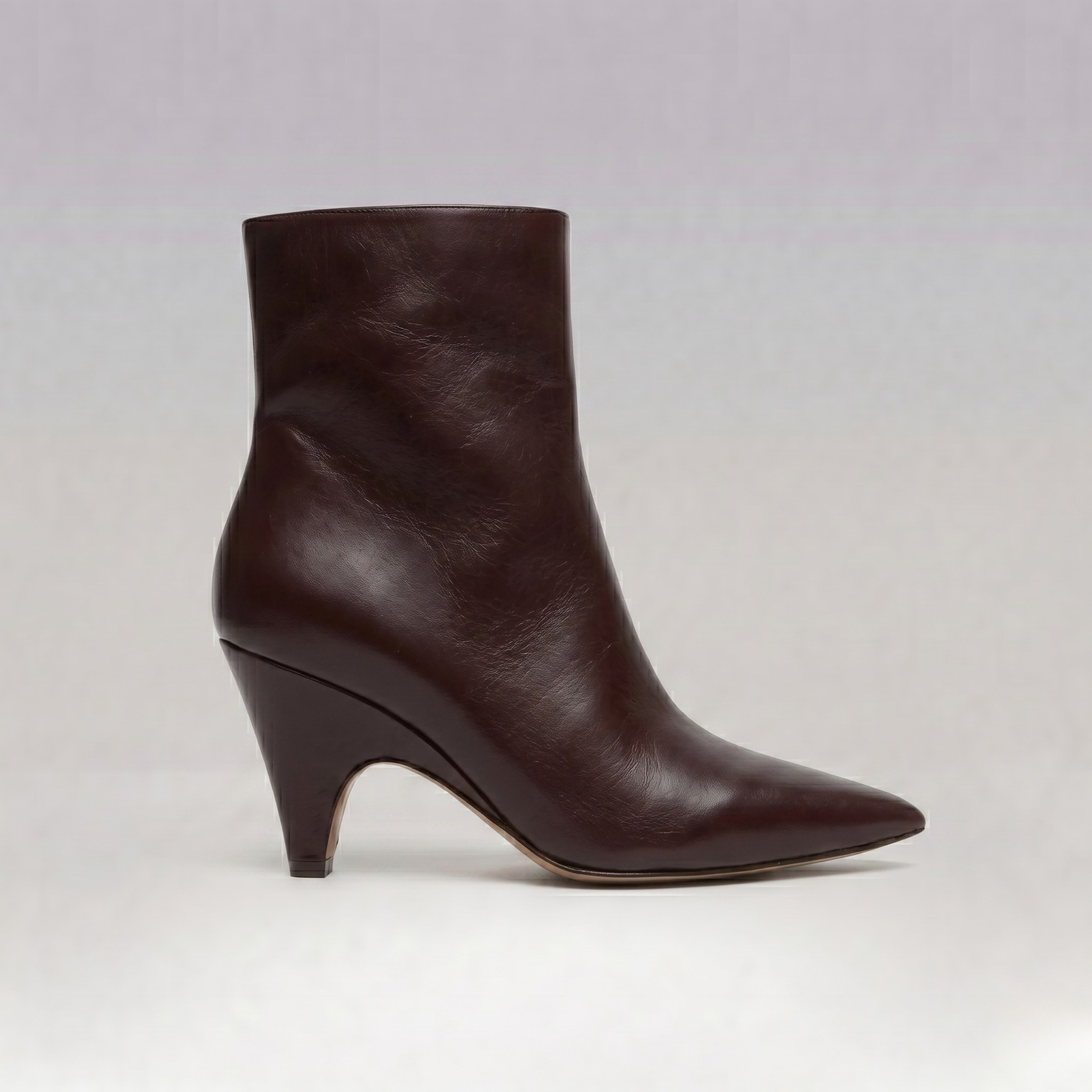 Bota Couro Salto Tria Manu Café — Svarts