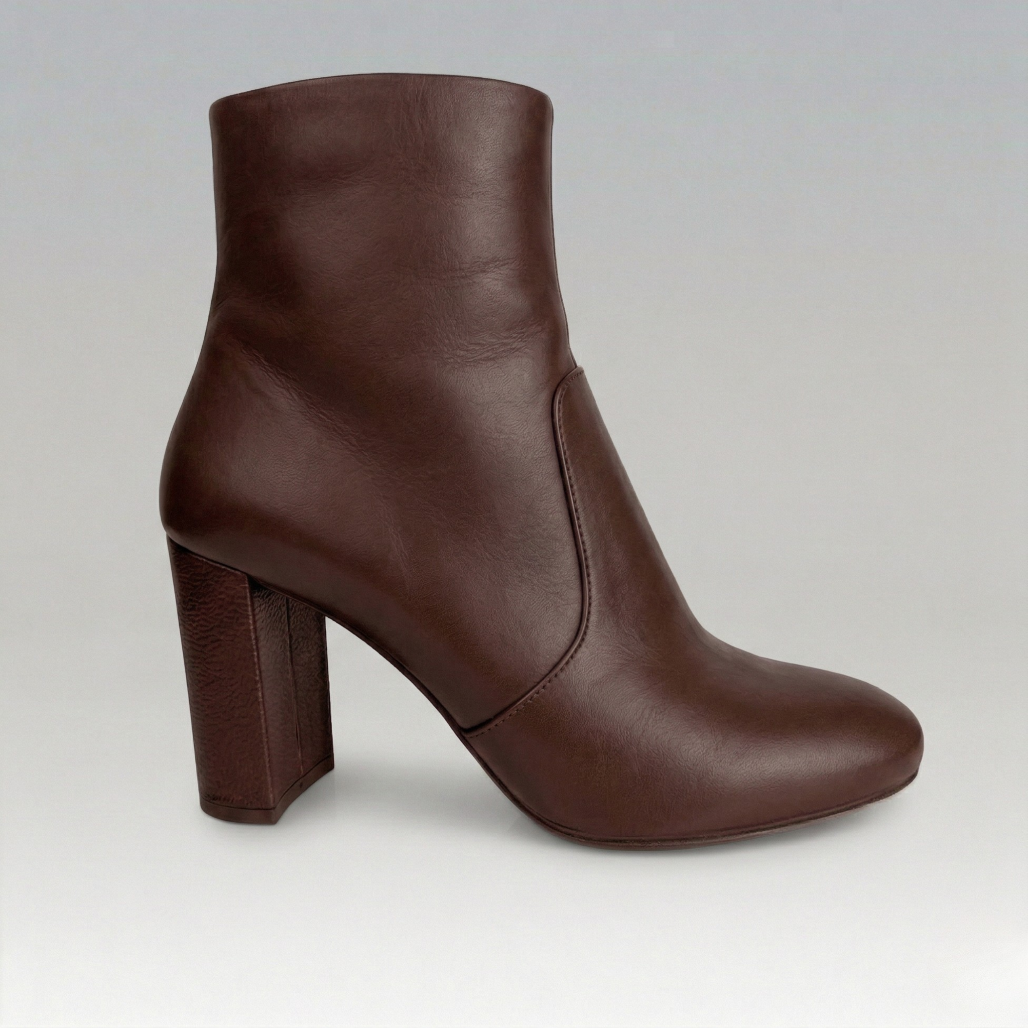 Bota Couro Sofia Café — Svarts