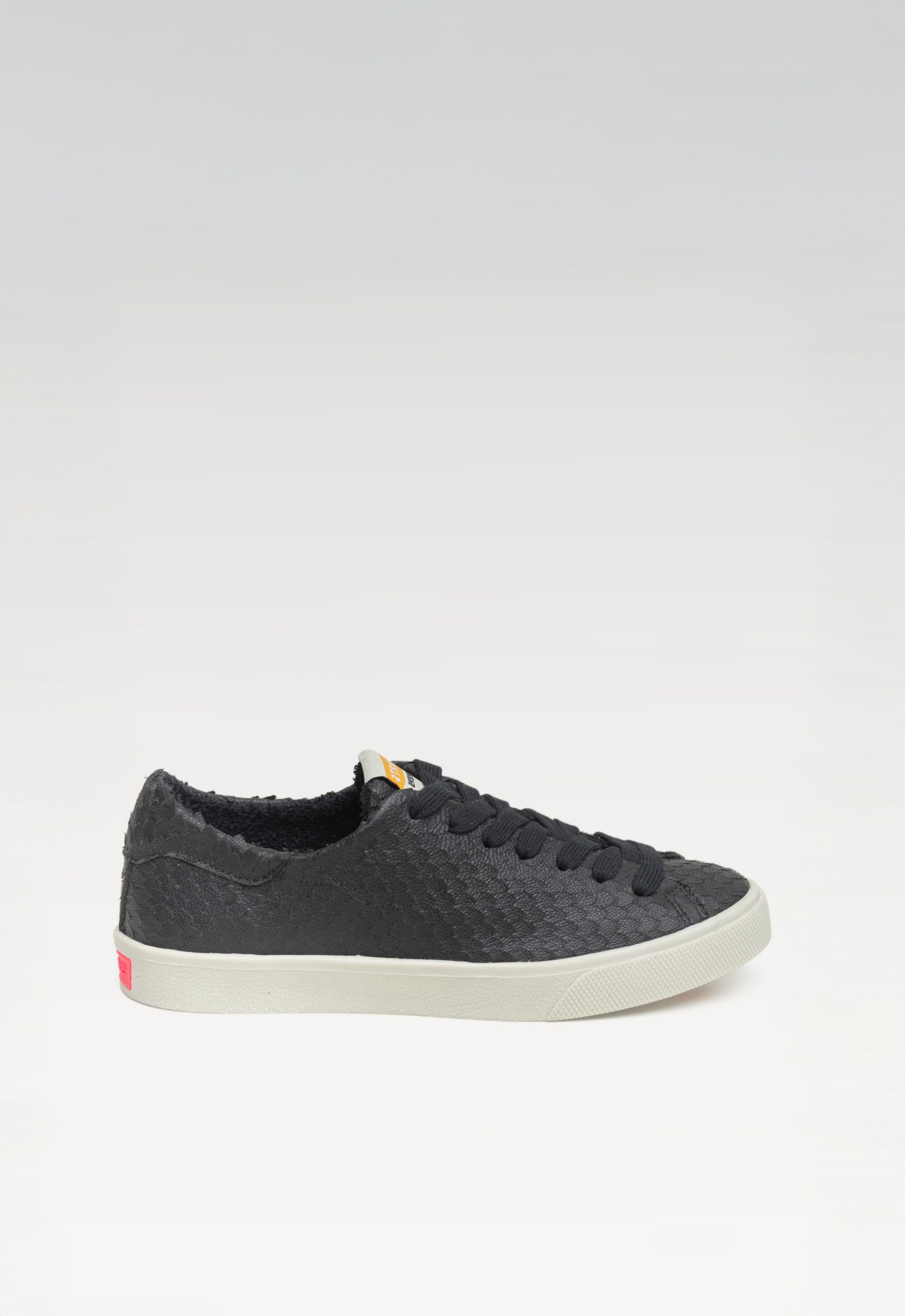 Tênis Adri Couro Snake PRETO