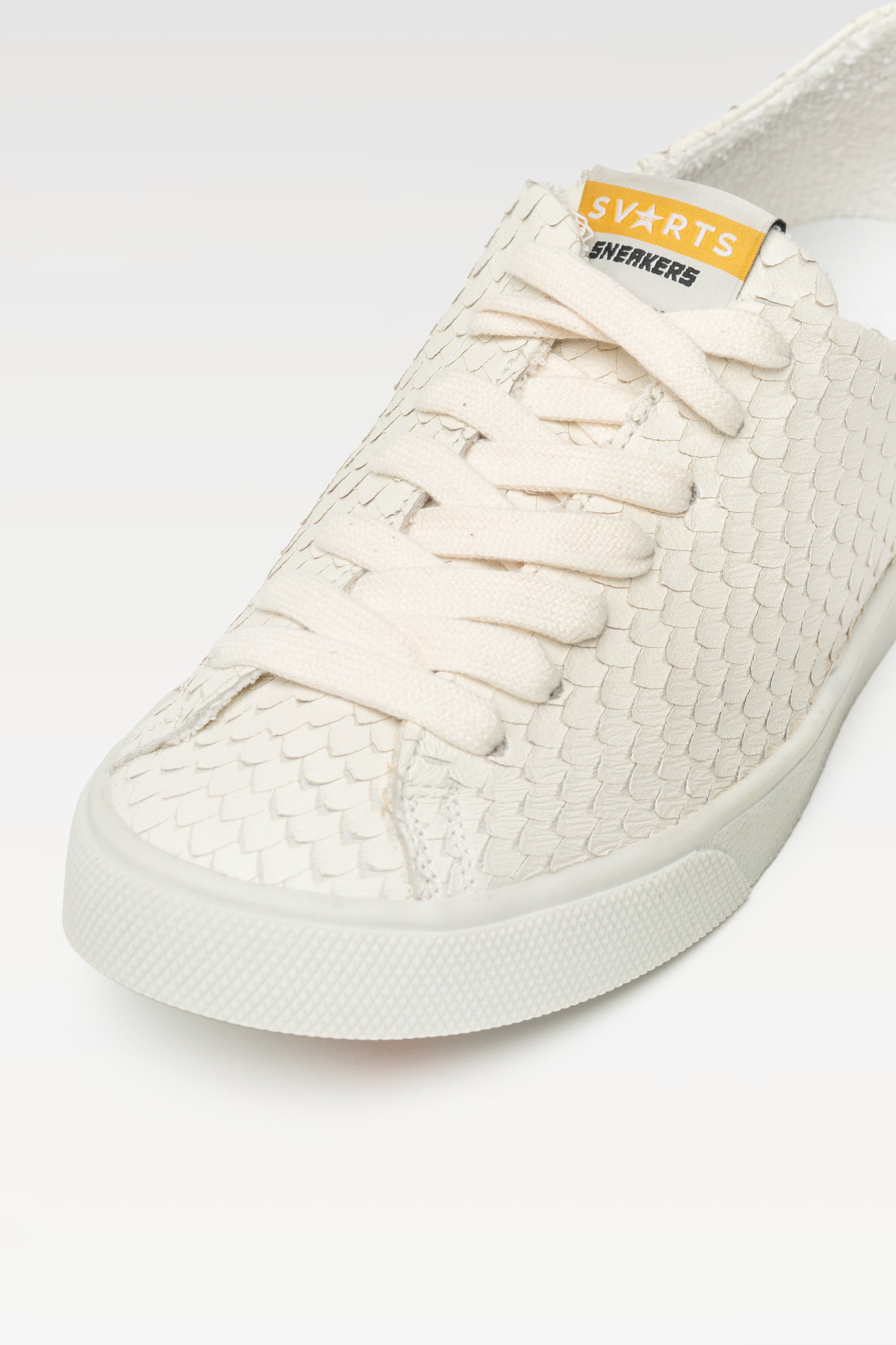 Tênis Adri Couro Snake Off White