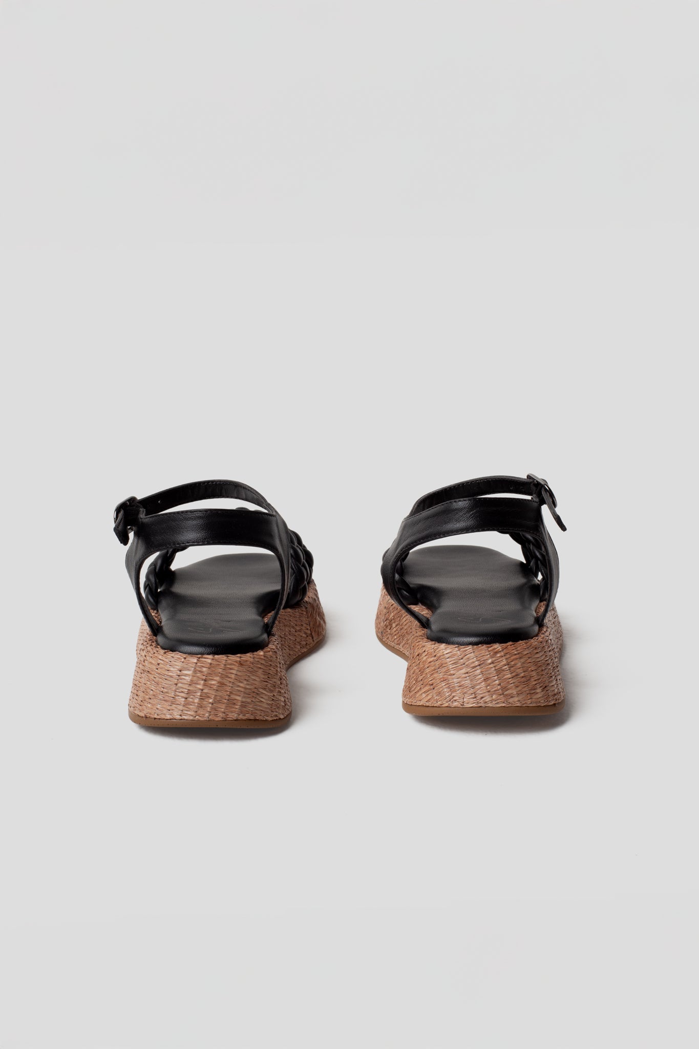 Anabela Flatform Couro Trançado Duda Preta