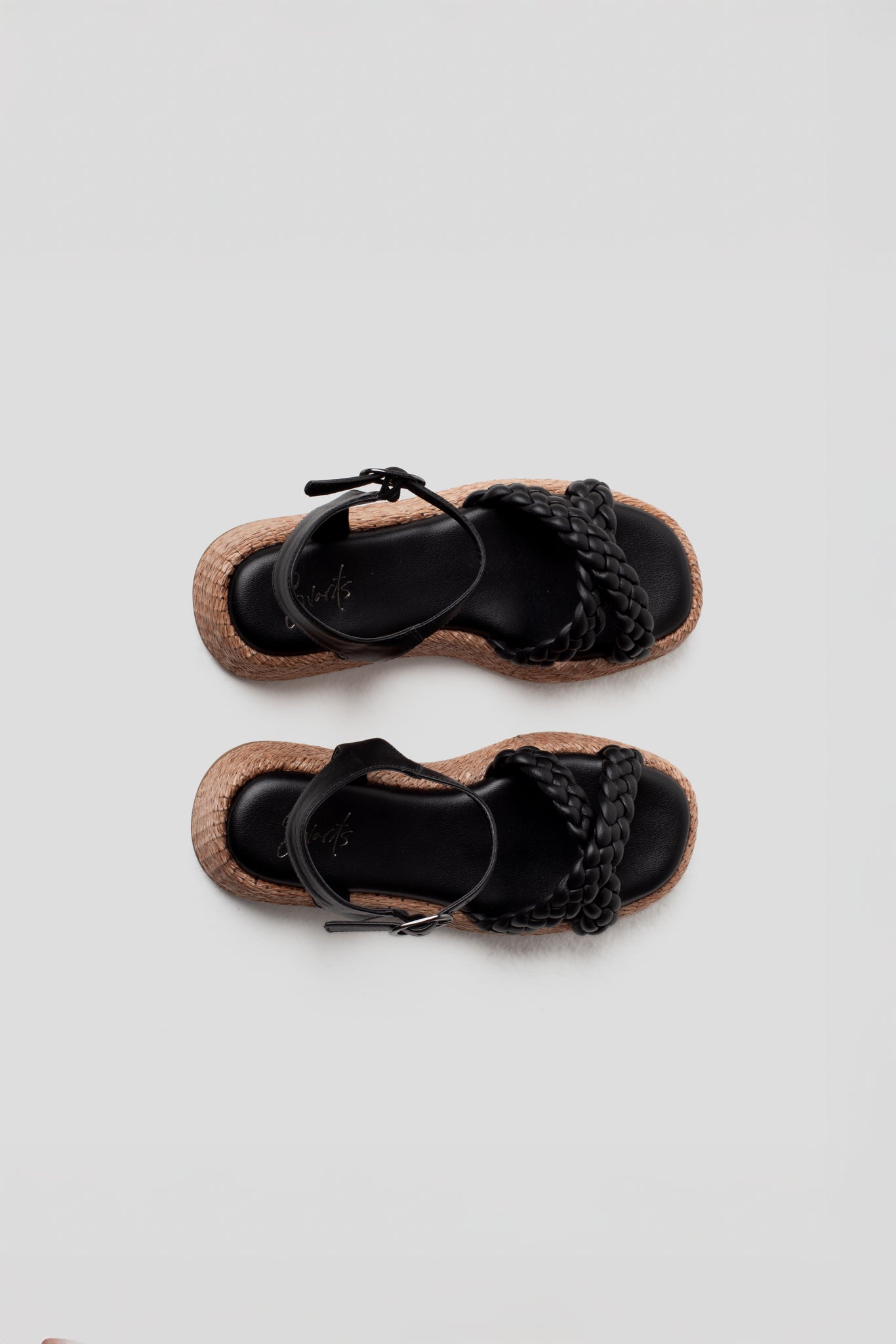 Anabela Flatform Couro Trançado Duda Preta