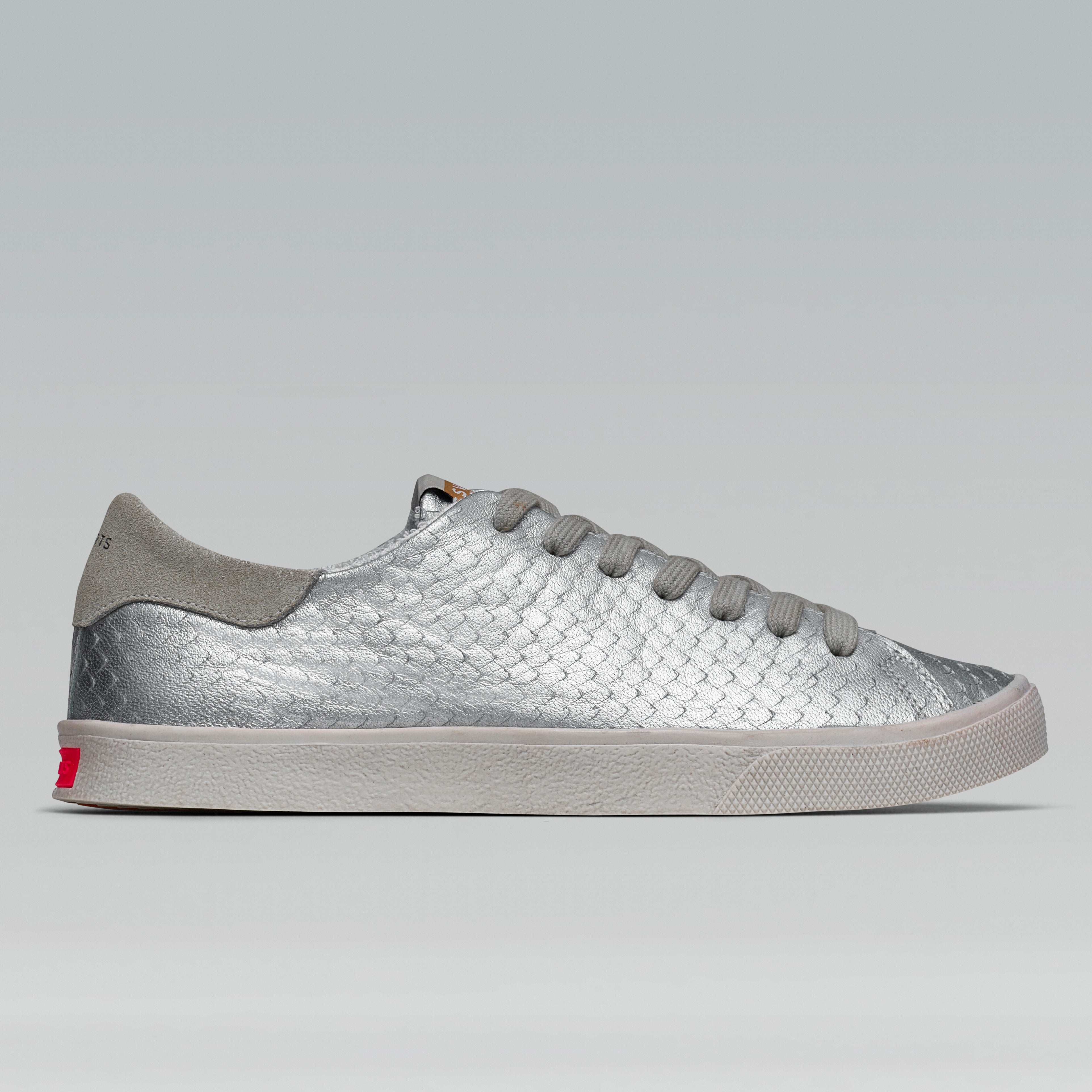 Tênis Adri Couro Snake Prata