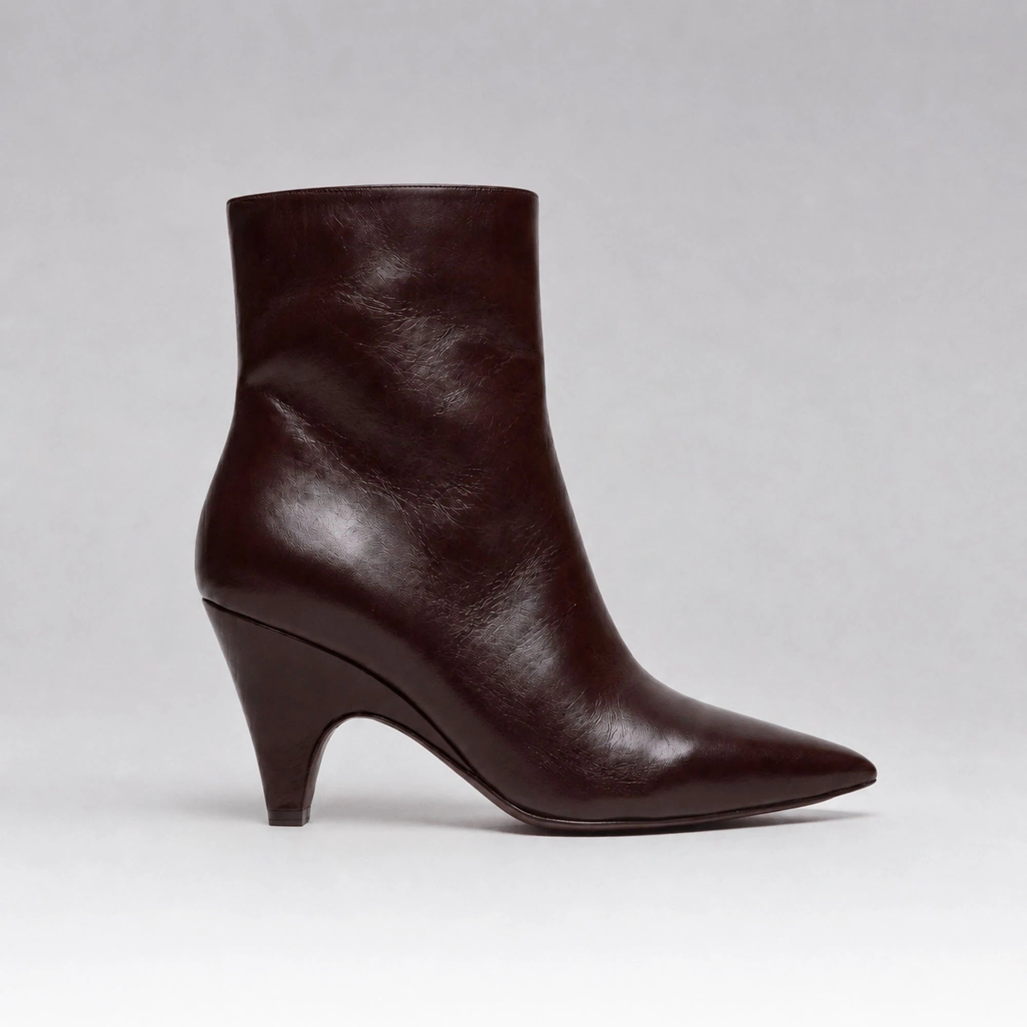 Bota de Couro Salto Escultural Manu Café