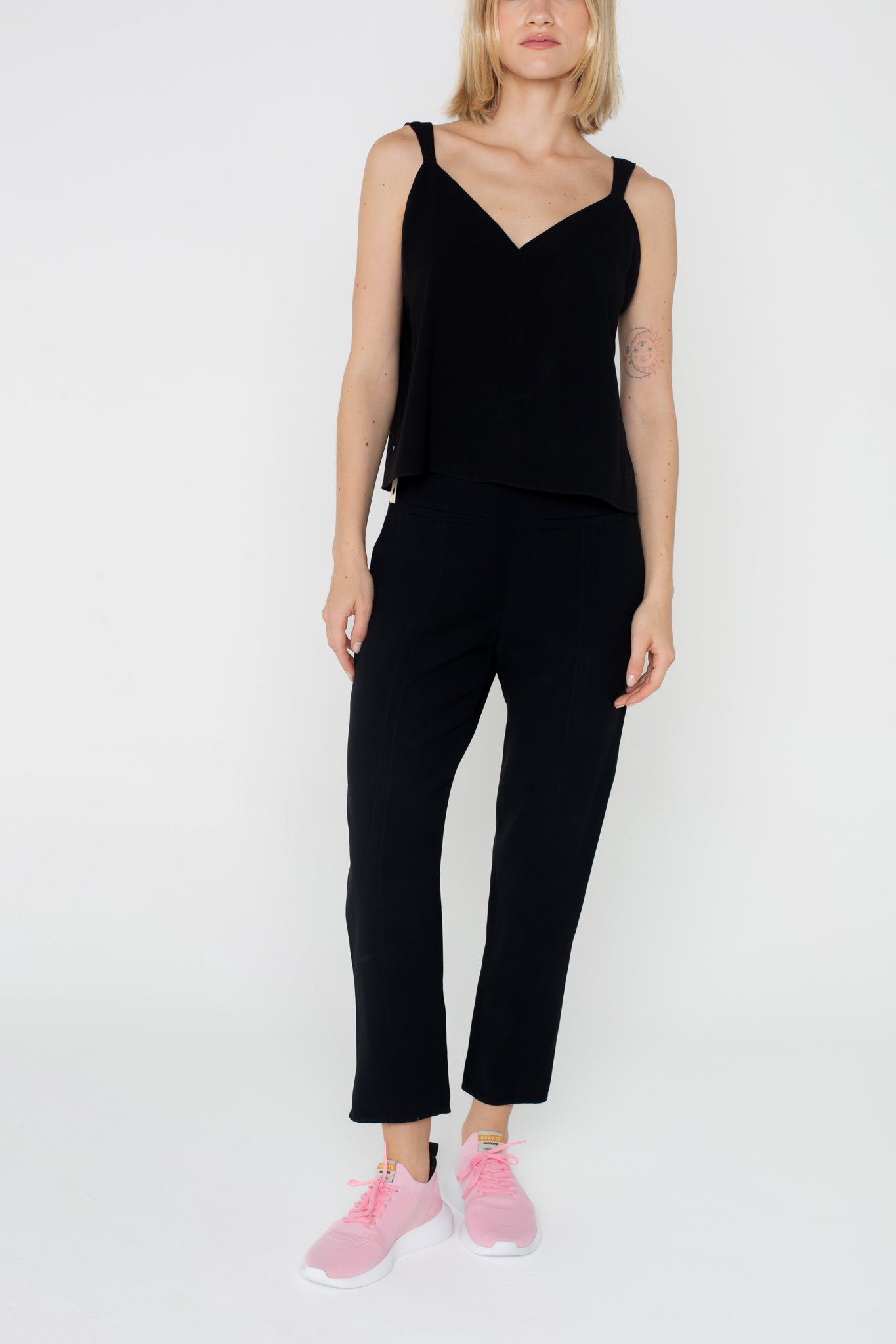 Tênis Knit Amarração Comfy Rosa Light