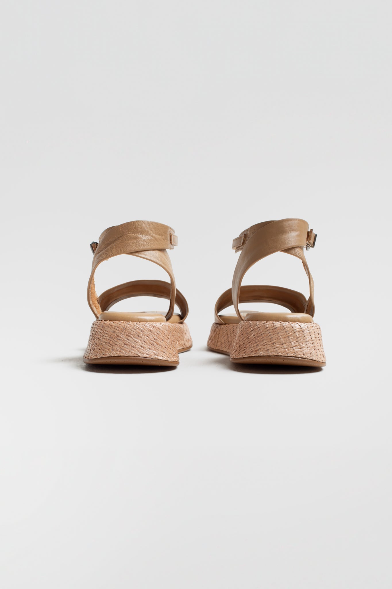 Anabela Flatform Couro Ana Bege