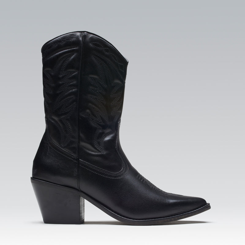 Bota Western Cano Médio Couro Preta