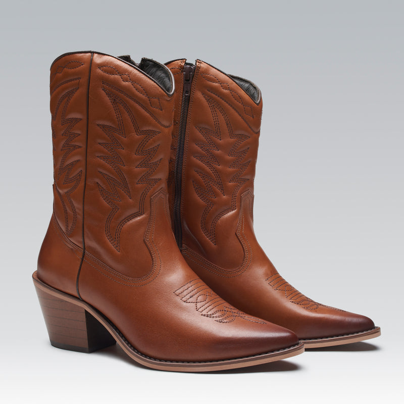 Bota Western Cano Médio Couro Tan