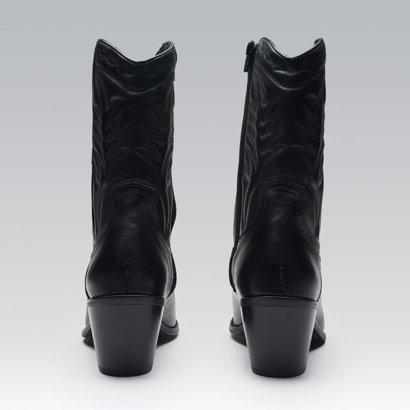 Bota Western Cano Médio Couro Preta